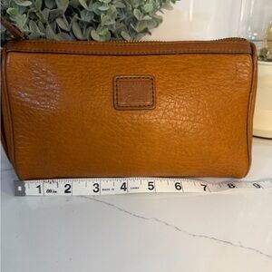 Vintage Burberry’s clutch/ toiletry bag